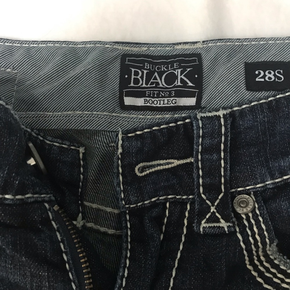 Buckle Jeans Size 28